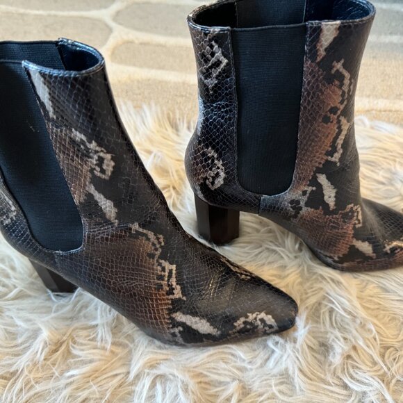 Donald Pliner Laila Round Toe Snake-Embossed boot - Picture 1 of 16